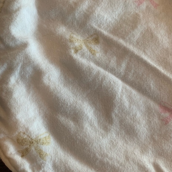 Infant Girl Velcro Bib - Picture 3 of 4